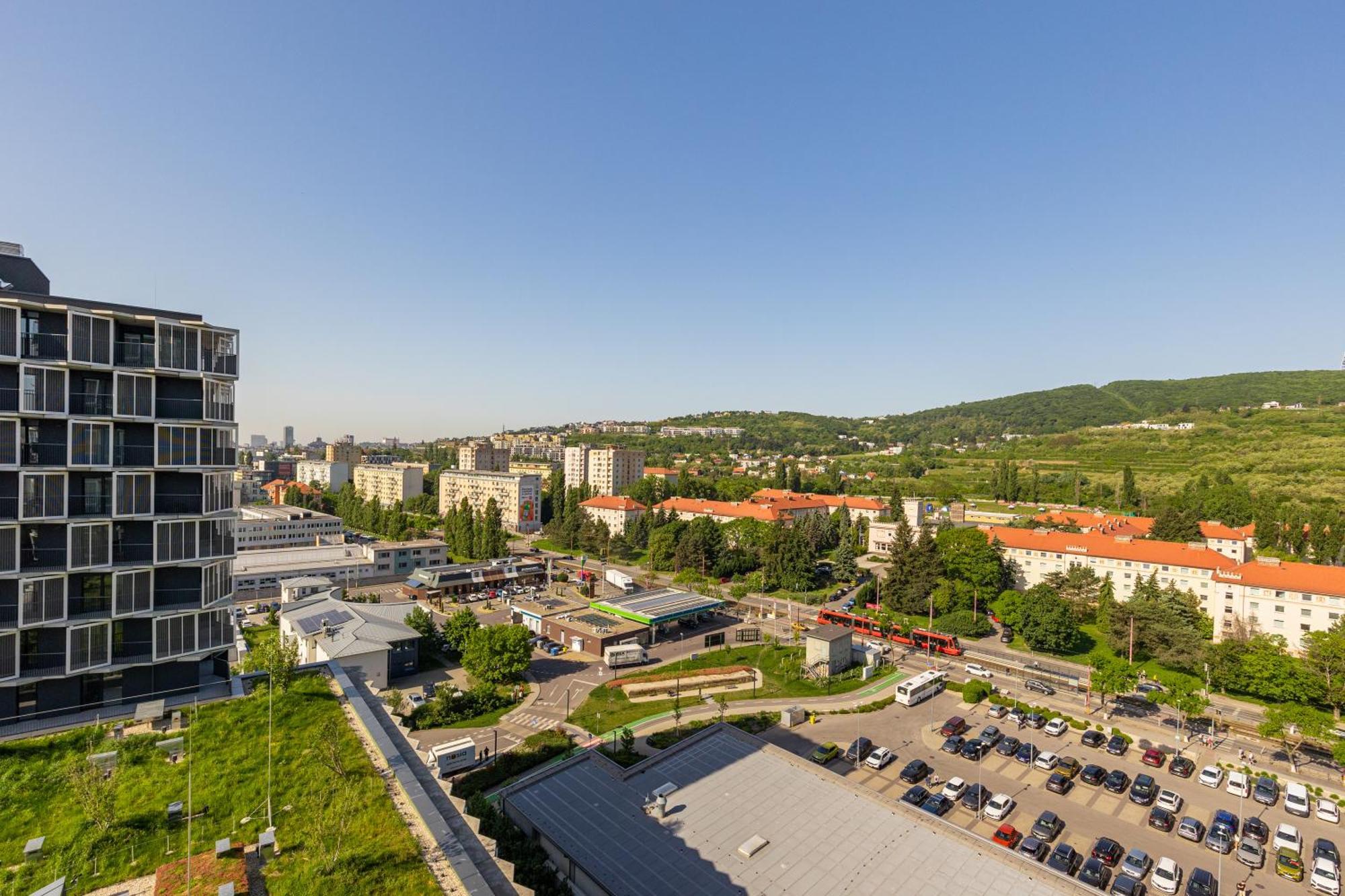Bnb Slovakia Guthaus 64D Братислава Экстерьер фото
